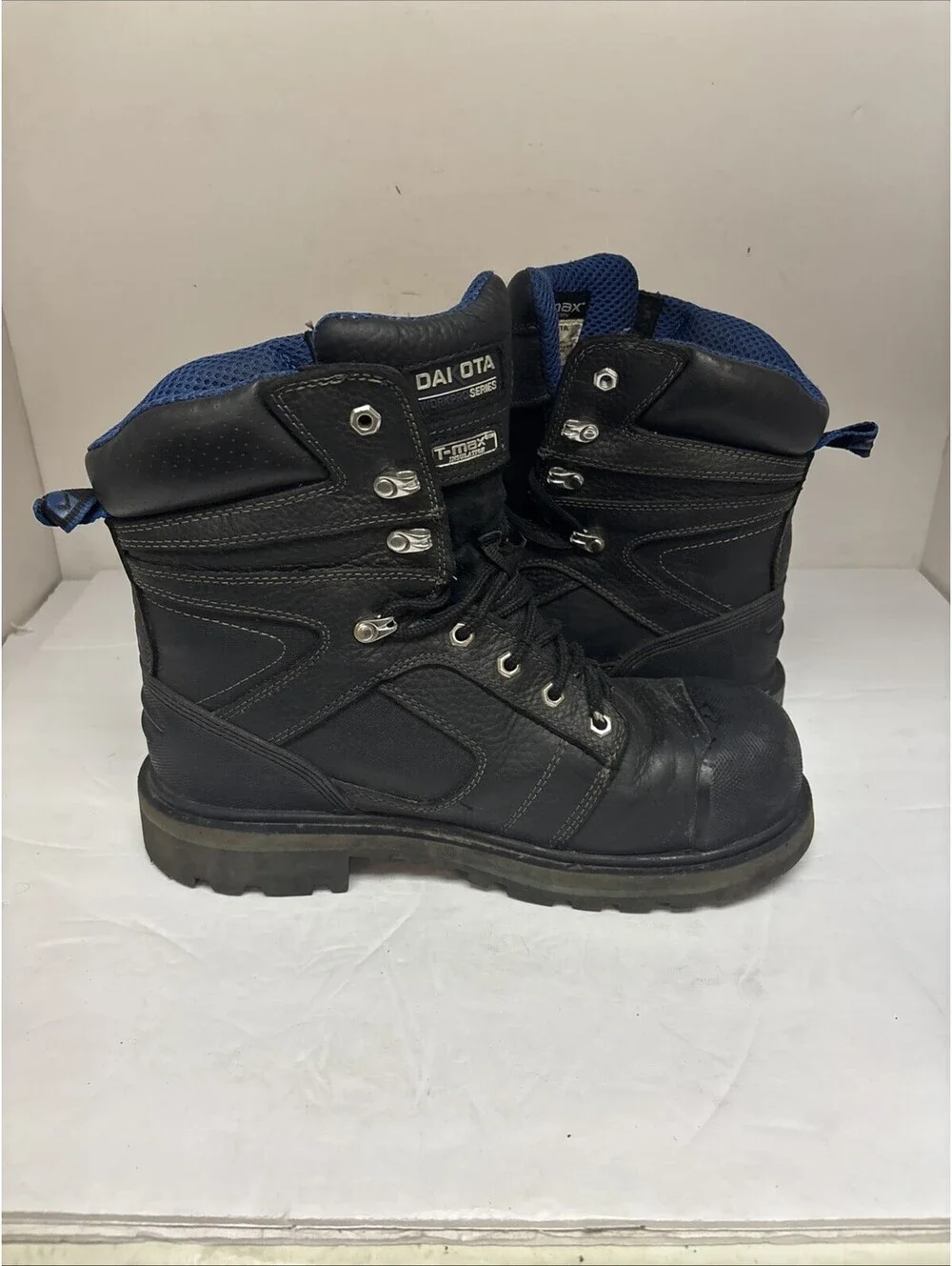 DAKOTA Men's 557 8